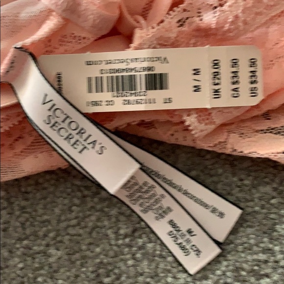 Victoria’s Secret bralette in peach lace size M - Picture 3 of 3
